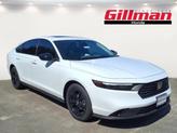 Photo of 2025 Platinum White Pearl Honda Accord
