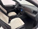 Thumbnail of 2017 Pure White Volkswagen Jetta