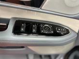 Thumbnail of 2019 Chroma Crystal Lincoln Navigator L