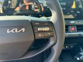 Thumbnail of 2025 Snow White Pearl Kia K4