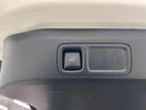 Thumbnail of 2024 Pristine White Metallic Tri-Coat Lincoln Navigator