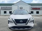 Thumbnail of 2023 2 Tone White / Black Roof Nissan Rogue