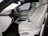 Thumbnail of 2021 Blue Porsche Macan