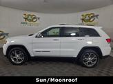 Thumbnail of 2021 Bright White Clearcoat Jeep Grand Cherokee