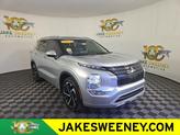 Photo of 2023 Alloy Silver Metallic Mitsubishi Outlander