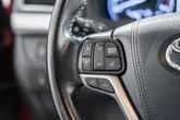 Thumbnail of 2019 Salsa Red Pearl Toyota Highlander