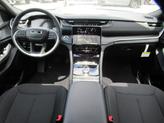 Thumbnail of 2025 Baltic Gray Metallic Clearcoat Jeep Grand Cherokee L
