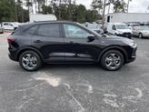 Thumbnail of 2025 Agate Black Metallic Ford Escape