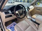 Thumbnail of 2007 White Diamond Tricoat Cadillac Escalade ESV