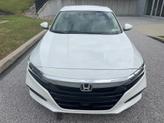 Thumbnail of 2018 Platinum White Pearl Honda Accord