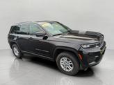Thumbnail of 2025 Diamond Black Crystal Pearlcoat Jeep Grand Cherokee