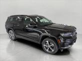 Thumbnail of 2025 Diamond Black Crystal Pearlcoat Jeep Grand Cherokee L