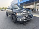 Thumbnail of 2016 Brilliant Black Crystal Pearlcoat RAM 1500