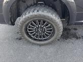 Thumbnail of 2016 Brilliant Black Crystal Pearlcoat RAM 1500