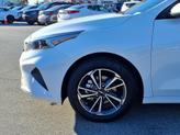 Thumbnail of 2023 Snow White Pearl Kia Forte
