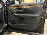 Thumbnail of 2017 Black Honda CR-V