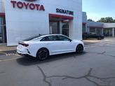 Thumbnail of 2023 Glacial White Pearl Kia K5