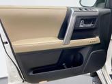 Thumbnail of 2019 Blizzard Pearl Toyota 4Runner