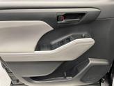 Thumbnail of 2022 Midnight Black Metallic Toyota Highlander