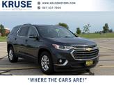 Photo of 2018 Graphite Metallic Chevrolet Traverse