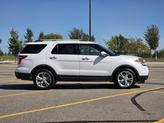 Thumbnail of 2015 White Platinum Metallic Tri-Coat Ford Explorer
