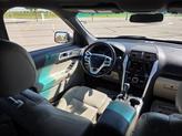 Thumbnail of 2015 White Platinum Metallic Tri-Coat Ford Explorer