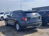Thumbnail of 2022 Blue Ford Explorer