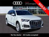 Photo of 2022 Glacier White Metallic Audi Q7