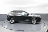 Thumbnail of 2022 Diamond Black Jeep Cherokee