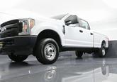 Thumbnail of 2019 Oxford White Ford F-250