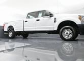 Thumbnail of 2019 Oxford White Ford F-250