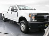 Thumbnail of 2019 Oxford White Ford F-250