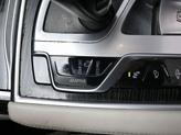 Thumbnail of 2016 Mineral White Metallic BMW 750