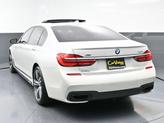 Thumbnail of 2016 Mineral White Metallic BMW 750