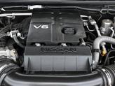 Thumbnail of 2022 Glacier White Nissan Frontier