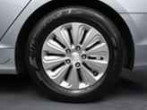 Thumbnail of 2016 Pewter Gray Metallic Hyundai SONATA Hybrid