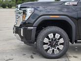 Thumbnail of 2025 Onyx Black GMC Sierra 2500