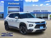 Photo of 2023 Summit White Chevrolet Trailblazer