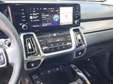 Thumbnail of 2022 Glacial White Pearl Kia Sorento