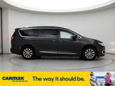 Thumbnail of 2019 Gray Chrysler Pacifica