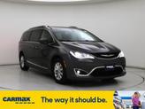 Photo of 2019 Gray Chrysler Pacifica