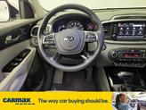 Thumbnail of 2019 White Kia Sorento