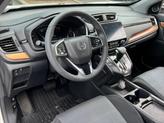 Thumbnail of 2017 White Diamond Pearl Honda CR-V