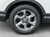 Thumbnail of 2017 White Diamond Pearl Honda CR-V