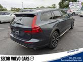 Thumbnail of 2022 Denim Blue Metallic Volvo V60 Cross Country