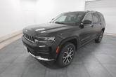 Thumbnail of 2025 Diamond Black Crystal Pearlcoat Jeep Grand Cherokee L