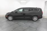 Thumbnail of 2025 Diamond Black Crystal Pearlcoat Chrysler Pacifica