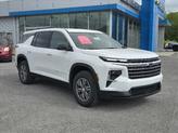 Thumbnail of 2025 Summit White Chevrolet Traverse