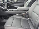 Thumbnail of 2025 Summit White Chevrolet Traverse