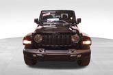 Thumbnail of 2025 Black Clearcoat Jeep Gladiator